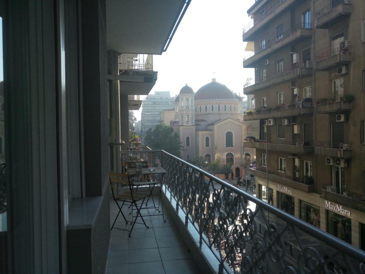 Apartment In The City Center Солун Екстериор снимка